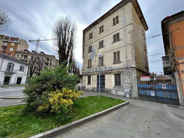 Villetta indipendente in vendita di 1740 m²