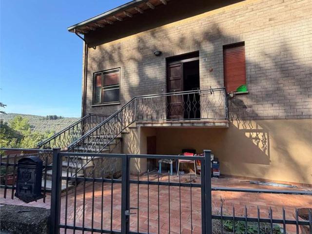 Villetta indipendente in vendita di 174 m² in Via Cinque Cerri, 12