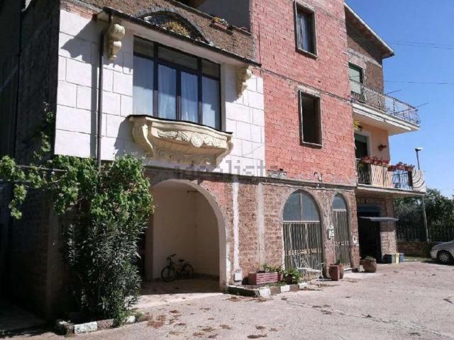 Villetta indipendente in vendita di 174 m² in Via Saetta