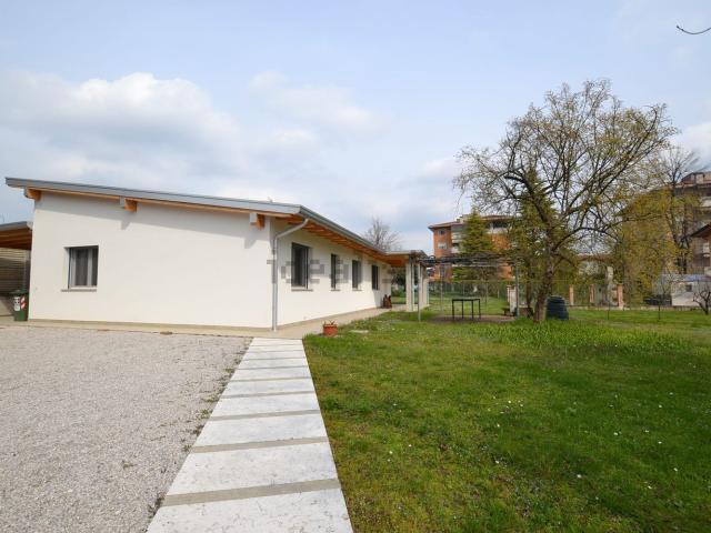 Villetta indipendente in vendita di 174 m² in Viale Rotto, 26