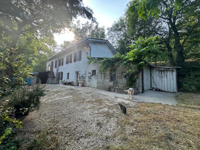 Villetta indipendente in vendita di 174 m² in Contrada Santa Maria, 199