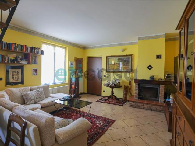 Villetta indipendente in vendita di 174 m² in Strada della Resega, 74