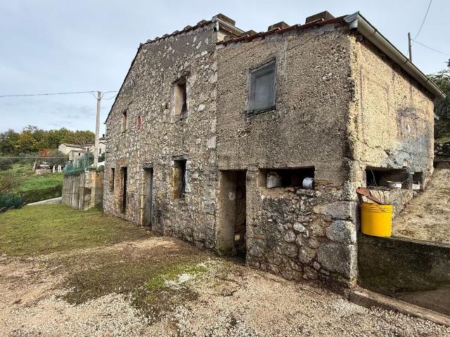 Villetta indipendente in vendita di 175 m² in Via Colle del Bagno
