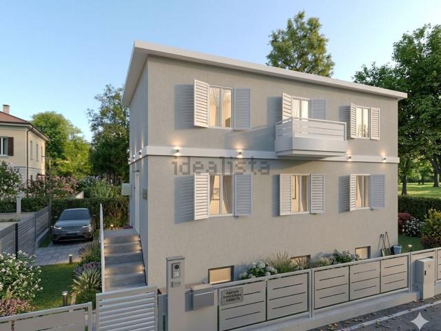 Villetta indipendente in vendita di 175 m² in Via del Gabbiano