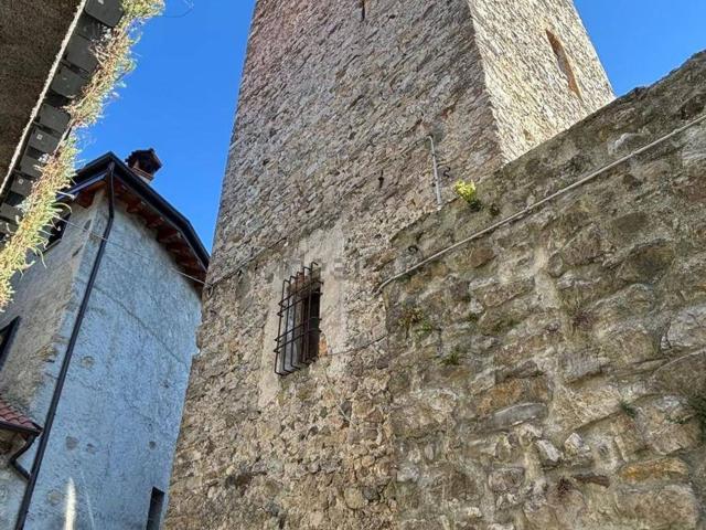 Villetta indipendente in vendita di 175 m² in Via della Torre di Federico, 1
