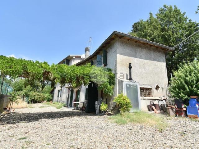 Villetta indipendente in vendita di 175 m² in Via E. Damenti, 26