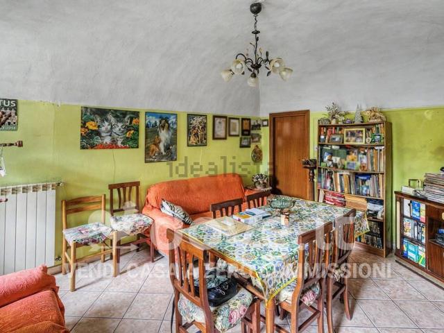 Villetta indipendente in vendita di 175 m² in Via Maestra, 5