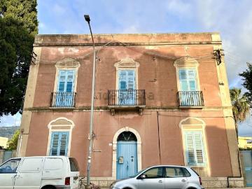 Villetta indipendente in vendita di 175 m² in Via Marsala, 463
