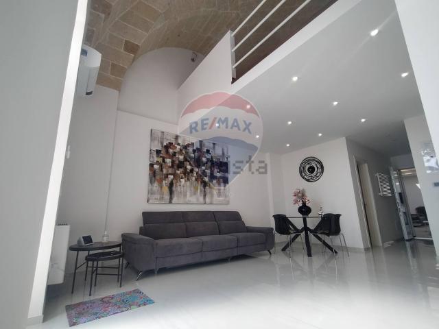 Villetta indipendente in vendita di 175 m² in Via Roma, 24