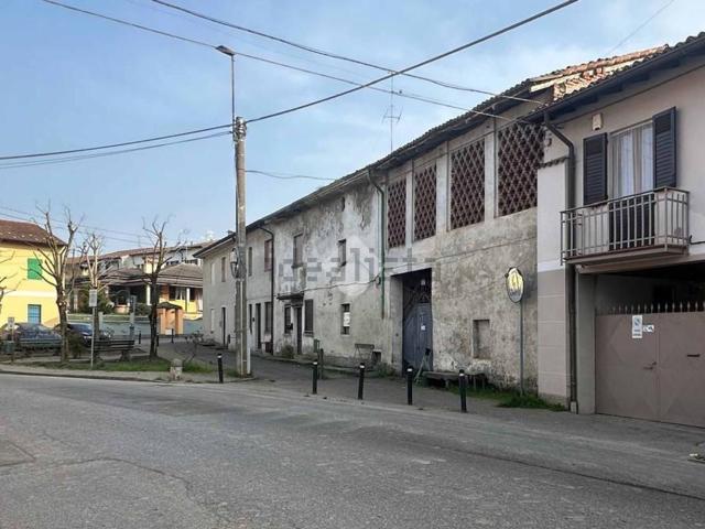 Villetta indipendente in vendita di 175 m² in Via Roma, 32