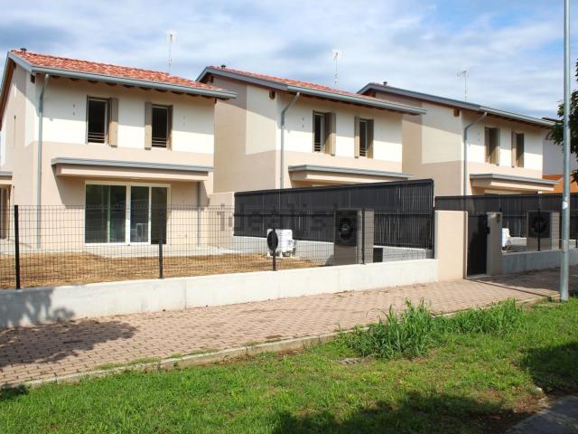 Villetta indipendente in vendita di 175 m² in Viale Europa Unita