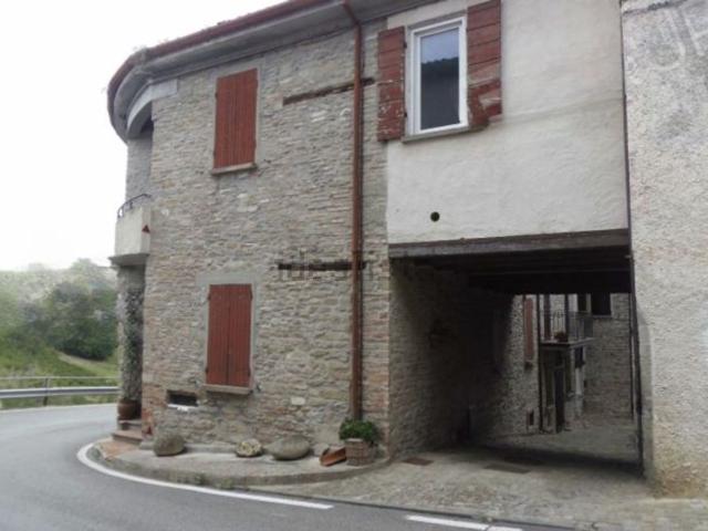 Villetta indipendente in vendita di 175 m² in Borgo di Linaro, 3