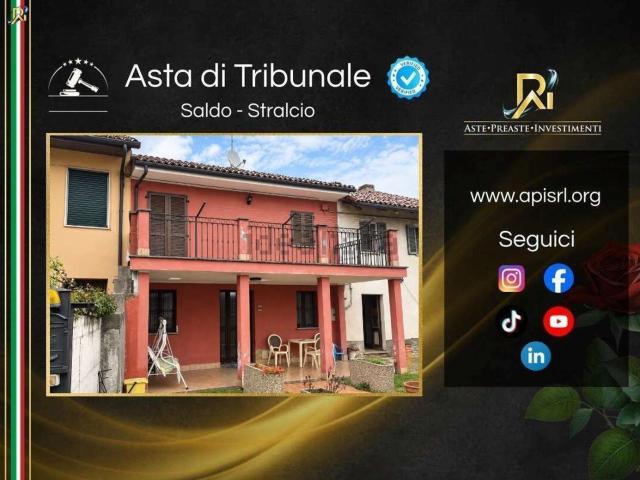 Villetta indipendente in vendita di 175 m² in Frazione Bordoni, 36