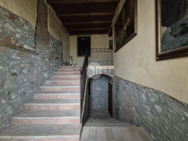 Villetta indipendente in vendita di 175 m² in Località Donelasco, 9