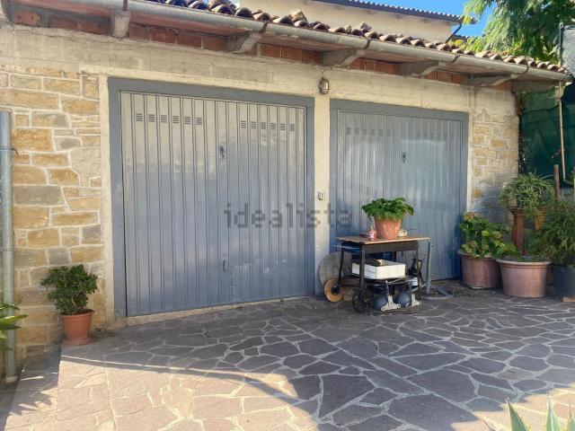 Villetta indipendente in vendita di 175 m² in Strada Monchio