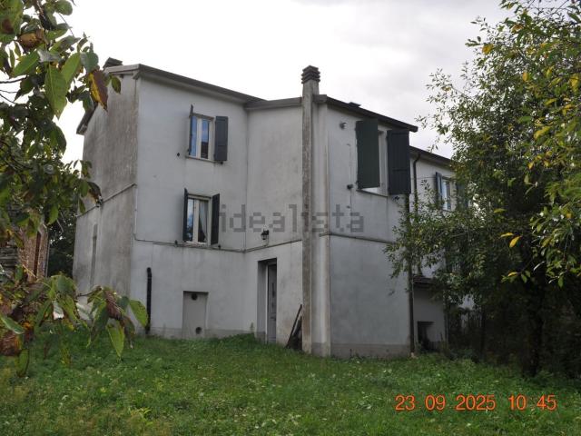 Villetta indipendente in vendita di 175 m² in Strada Pessola Prato Bore