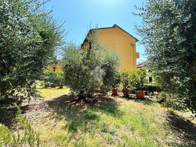 Villetta indipendente in vendita di 176 m² in Via Corrado Corti, 44