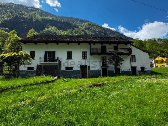 Villetta indipendente in vendita di 176 m² in Via Balzardi, 43