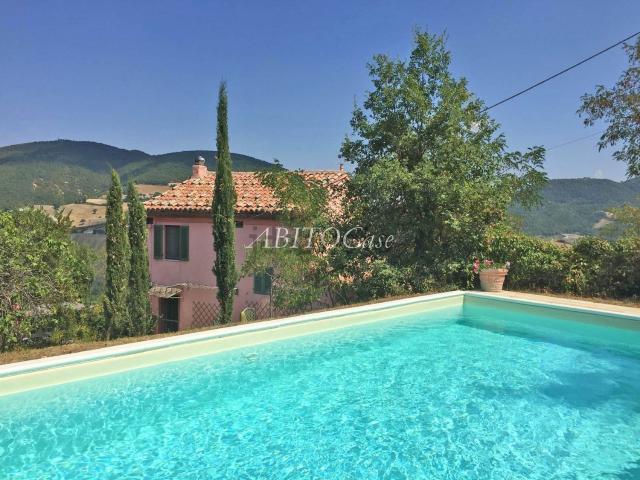 Villetta indipendente in vendita di 176 m² in Frazione Costa