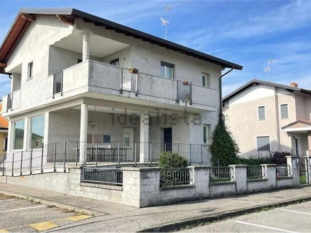 Villetta indipendente in vendita di 177 m²