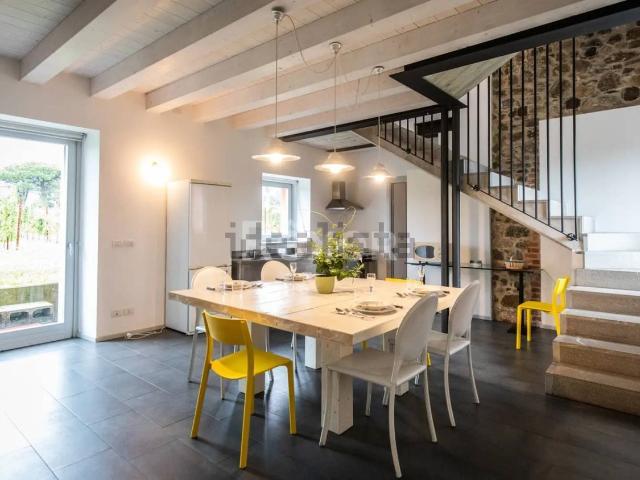 Villetta indipendente in vendita di 177 m² in Via Isonzo