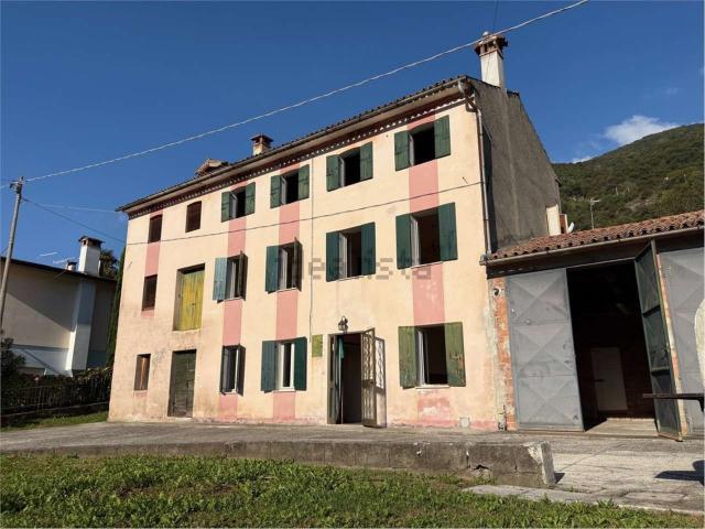Villetta indipendente in vendita di 177 m² in Via Longhere, 14
