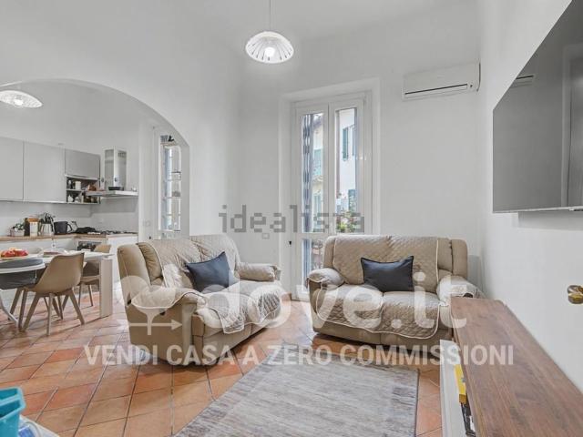 Villetta indipendente in vendita di 177 m² in Via Niccolò da Uzzano, 83