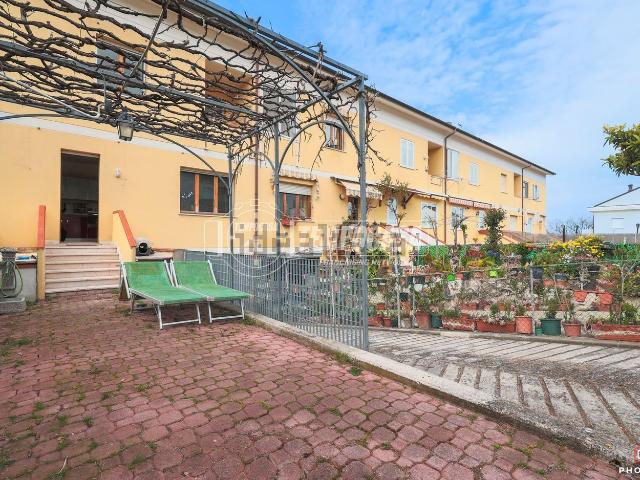 Villetta indipendente in vendita di 177 m² in Via Pio la Torre