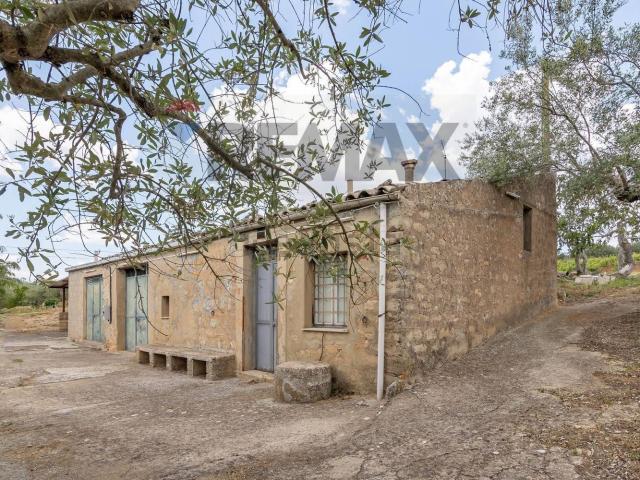 Villetta indipendente in vendita di 177 m² in Contrada Fegotello