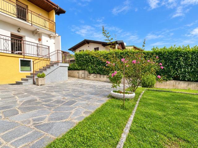 Villetta indipendente in vendita di 178 m² in Via catarizola