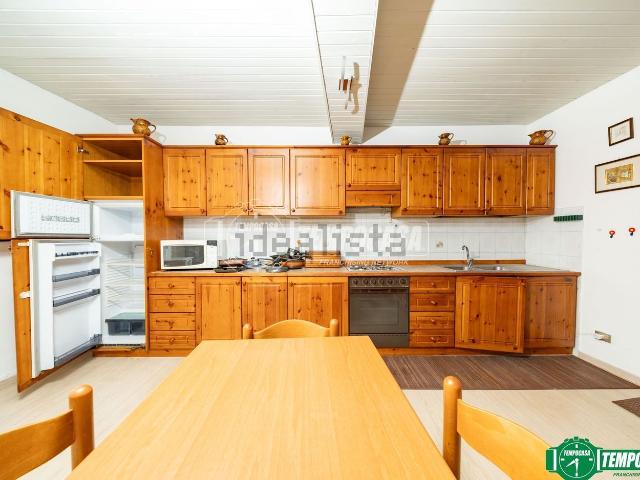 Villetta indipendente in vendita di 178 m² in Via Chiesa, 3