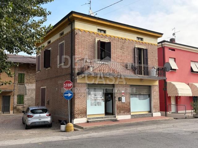 Villetta indipendente in vendita di 178 m² in Via delle Valli, 175
