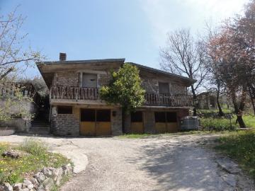 Villetta indipendente in vendita di 178 m² in Via Monte San Marino, 199