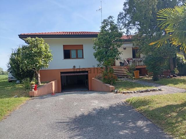 Villetta indipendente in vendita di 178 m² in Via Tavella di Pasiano, 14