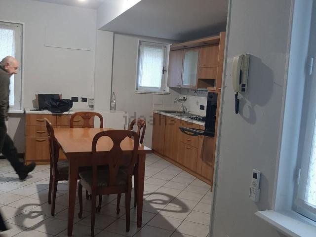 Villetta indipendente in vendita di 179 m² in Via Castello, 16