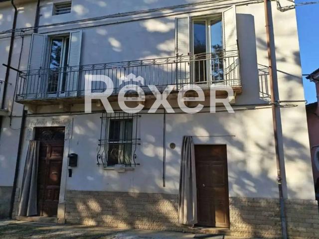 Villetta indipendente in vendita di 179 m² in Via Benedetto Croce