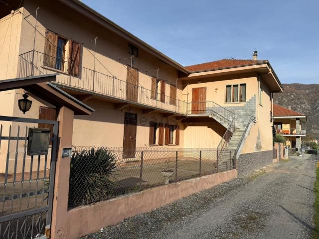 Villetta indipendente in vendita di 179 m² in Via I Maggio, 78