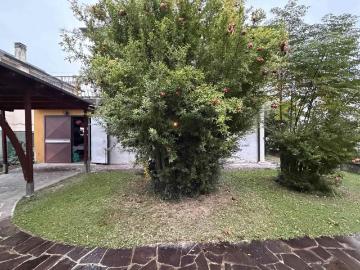 Villetta indipendente in vendita di 179 m² in Via Piave, 1