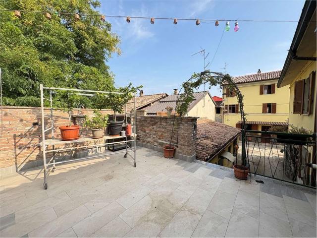 Villetta bifamiliare in vendita di 179 m² in Strada di Mortizza