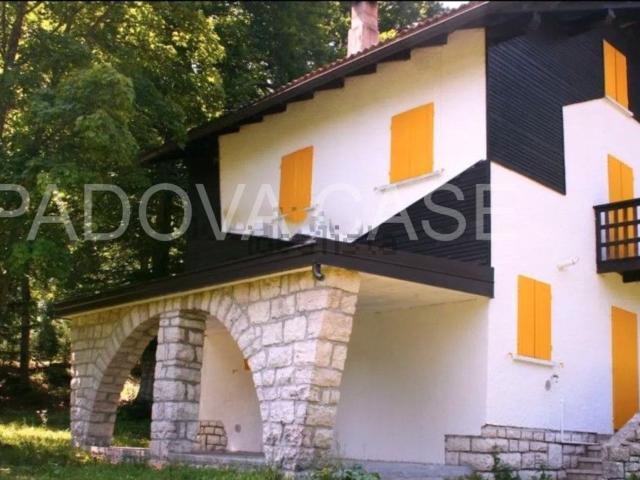 Villetta indipendente in vendita di 180 m²