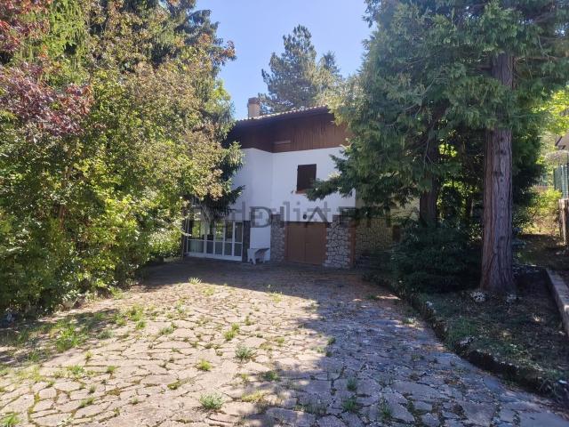 Villetta indipendente in vendita di 180 m²