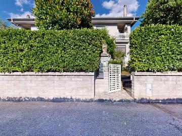 Villetta indipendente in vendita di 180 m² in Via Carlo Sforza, 62