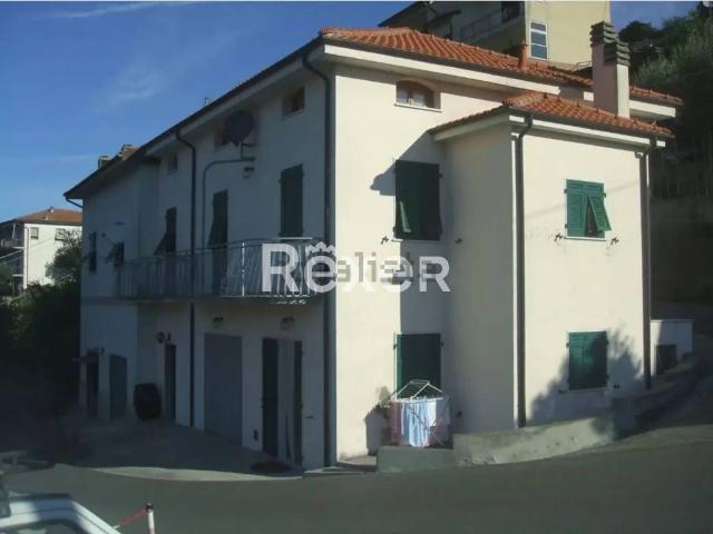 Villetta indipendente in vendita di 180 m² in Via Croce