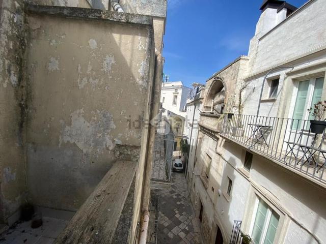 Villetta indipendente in vendita di 180 m² in Via Crocifisso