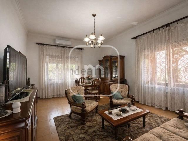 Villetta indipendente in vendita di 180 m² in Via Angelo Bianchi