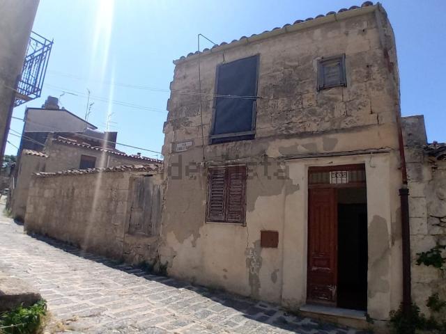 Villetta indipendente in vendita di 180 m² in Via Agrigento