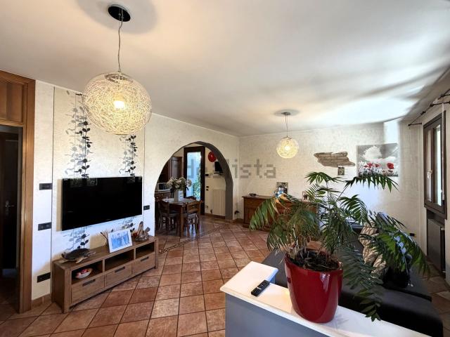 Villetta indipendente in vendita di 180 m² in Via Armando Diaz