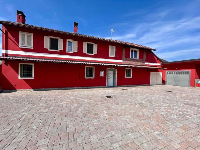 Villetta indipendente in vendita di 180 m² in Via B. Canevari, 5