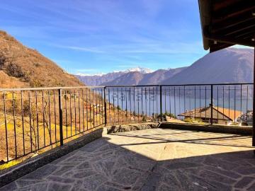 Villetta indipendente in vendita di 180 m² in Via Don Primavesi