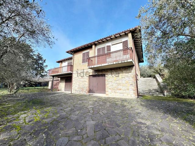 Villetta indipendente in vendita di 180 m² in Via del Bando, 23